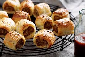 Cheese & Bacon Sausage Roll 180g (18)